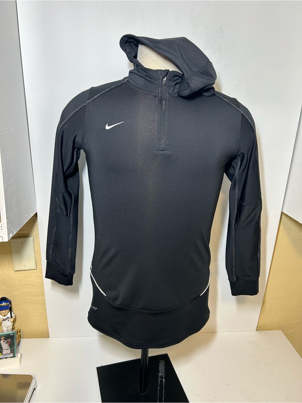 Nike women’s Black Hooded Quarter-Zip Pullover